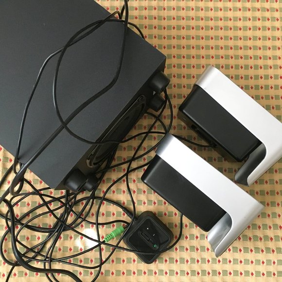 Logitech LS21 7 Watts RMS (FTC) 2.1 Stereo Speaker System - Black - Picture 6 of 16